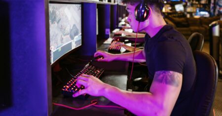 O Papel das Microtransações em Jogos Digitais: Como Elas Podem Afetar Seu Orçamento Pessoal